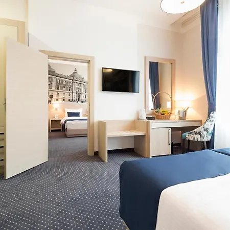 Five Points Square - Center 4* Βελιγράδι