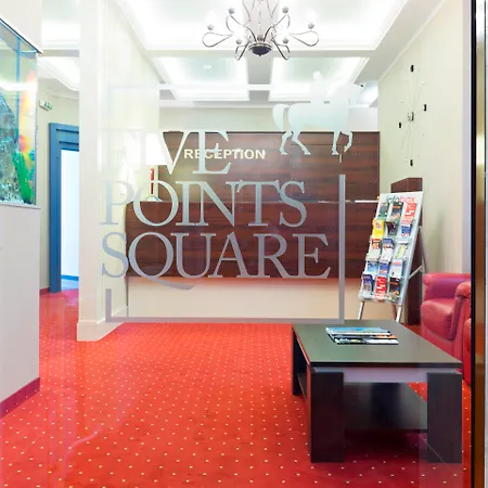 Five Points Square - Center Πανσιόν 4*