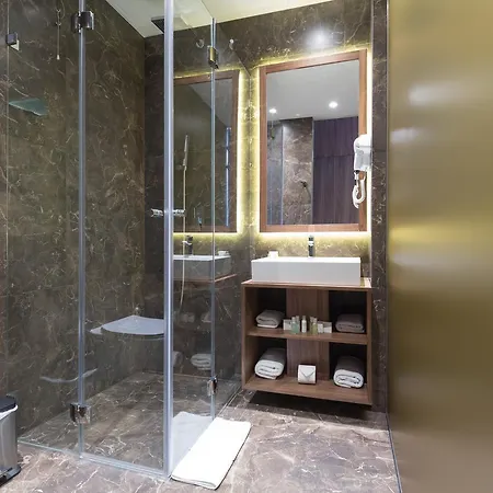 Five Points Square - Center Πανσιόν Βελιγράδι