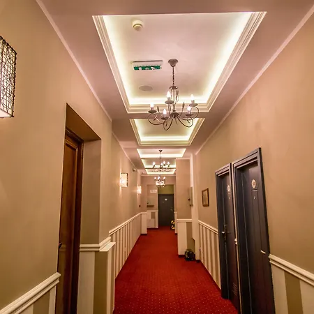 Five Points Square - Center Βελιγράδι