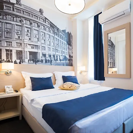 Five Points Square - Center Belgrado