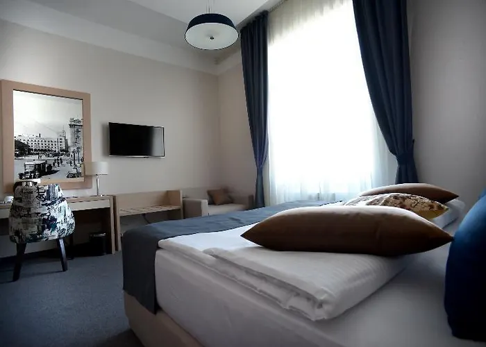 Pensjonat Five Points Square - Center