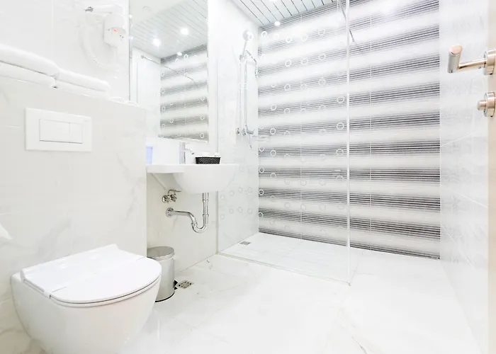 Five Points Square - Center Pensjonat 4*