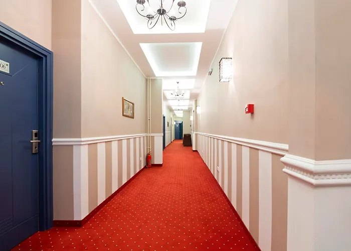 Konukevi Five Points Square - Center