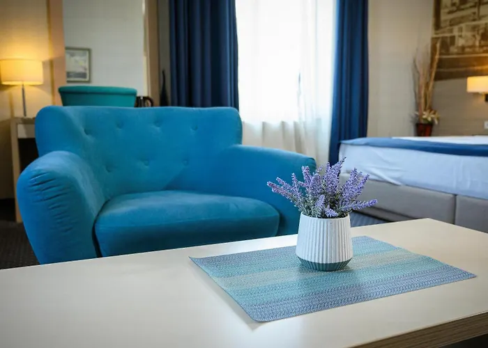 Five Points Square - Center Pensjonat 4*