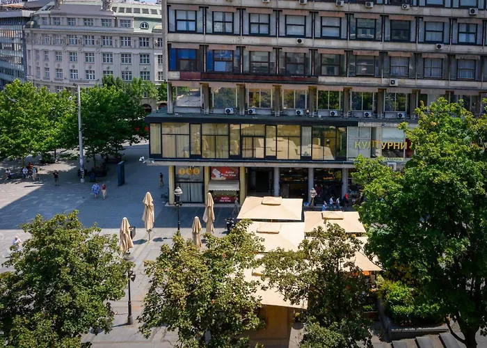 Pensión Five Points Square - Center